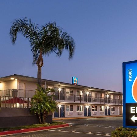 Motel 6-Fontana, Ca Zewnętrze zdjęcie