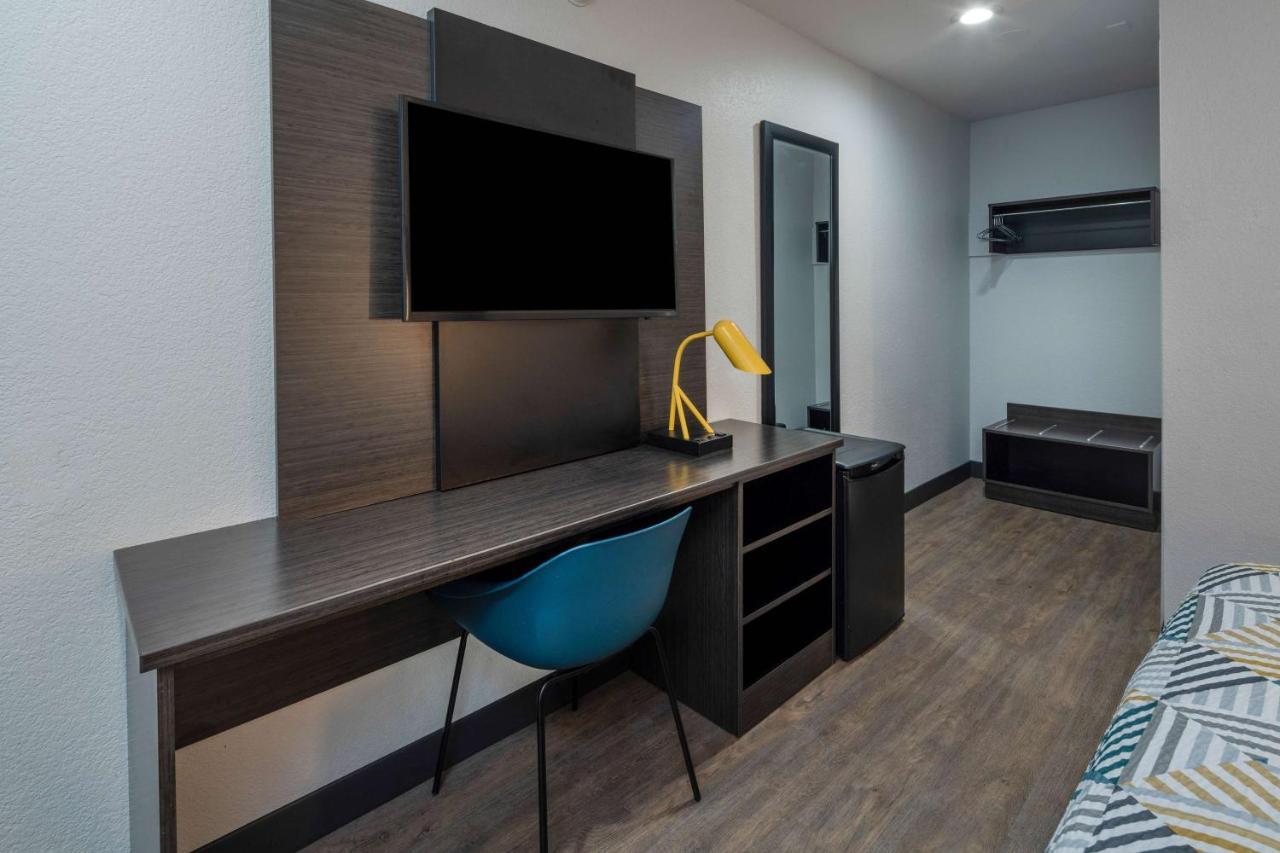 Motel 6-Fontana, Ca Zewnętrze zdjęcie