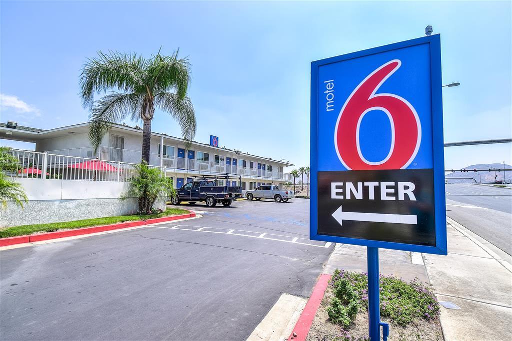 Motel 6-Fontana, Ca Zewnętrze zdjęcie